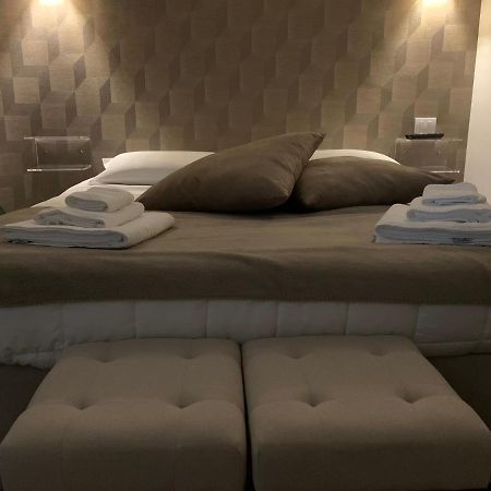 Cappellanio Suite & Apartament Montescaglioso Exteriör bild